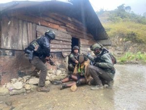 Satgas Ops Damai Cartenz Berhasil Tangkap KKB Male Telenggen di Puncak Jaya