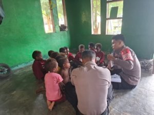 Hadirkan Semangat Belajar Satgas Si Ipar Polres Yahukimo Kembali Melakukan Kelas Ceria