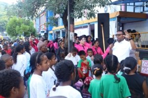 Bhayangkari Daerah Papua Salurkan 800 Alkitab dan 1.600 Paket Makanan Bergizi dalam Kegiatan KKR Anak Se-Kota Jayapura