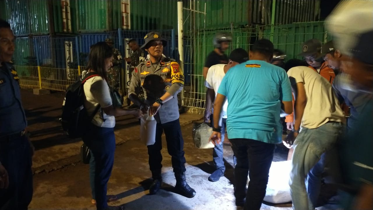 Polsek KPL Merauke Amankan 80 Liter Miras Jenis Sopi dengan Modus Baru di KM Tatamalau