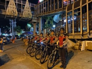 Bermodalkan Sepeda, Team Anggrek Hitam Polwan Ditsamapta Polda Papua Lakukan Patroli di Jayapura Utara