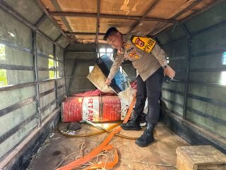 Polsek Muting Tertibkan Kendaraan Gunakan Tangki Modifikasi Untuk Beli Bbm Bersubsidi