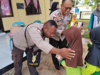 Kapolsek Jagebob Bersama Anggota Laksanakan Program Polisi Sahabat Anak
