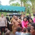 Polres Boven Digoel Gelar Pelayanan Kesehatan Gratis dan Salurkan Bantuan Kapolri untuk Masyarakat Kampung Sokanggo