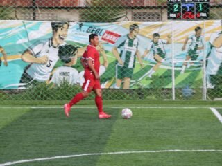 Kapolda Papua Hadiri Pertandingan Minisoccer Spripim vs Bid Propam, Pererat Soliditas dan Kebersamaan Personel