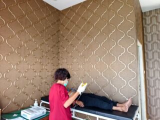 Personel Polresta Manokwari Ikuti Pemeriksaan Kesehatan Berkala Tahun 2026