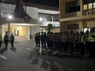 Jelang Idul Fitri, Polda Papua Gelar Apel Operasi Ketupat Cartenz Hari Keempat dan Tekankan Pengamanan Humanis