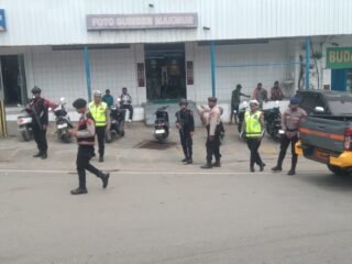 Jamin Mudik Aman dan Lancar, Satgas Ketupat Cartenz Gencarkan Patroli Rutin